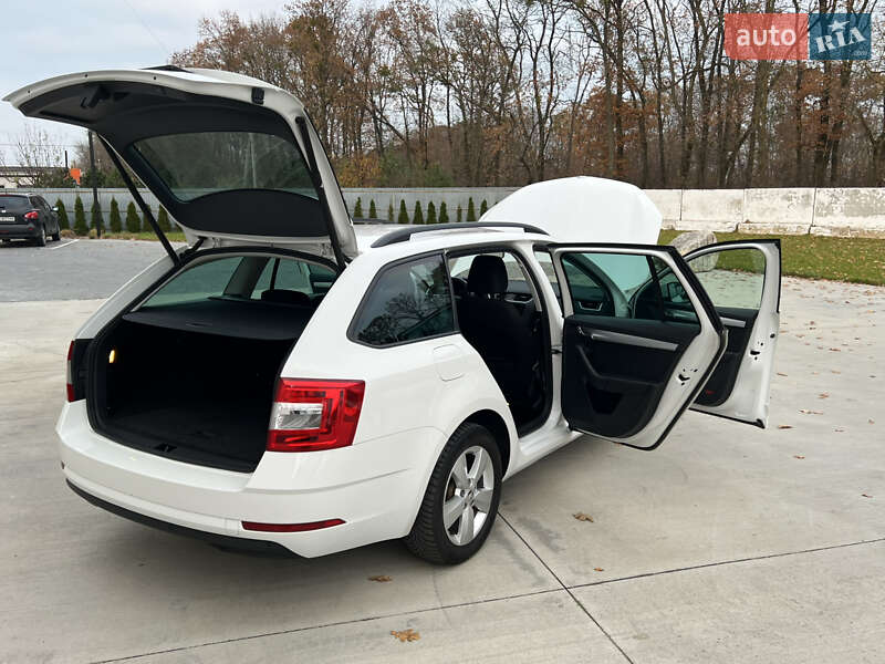 Универсал Skoda Octavia 2020 в Луцке