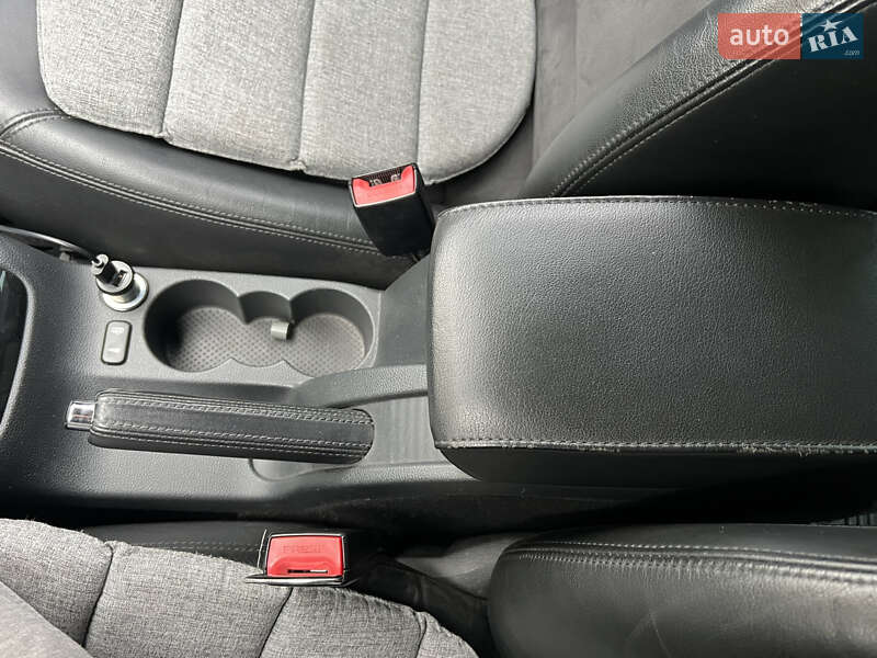 Универсал Skoda Octavia 2010 в Ровно фото 17 Универсал Skoda Octavia 2010 в Ровно