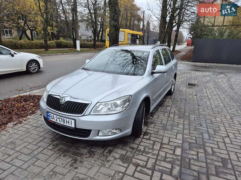 Универсал Skoda Octavia 2009 в Кропивницком фото 5 Универсал Skoda Octavia 2009 в Кропивницком