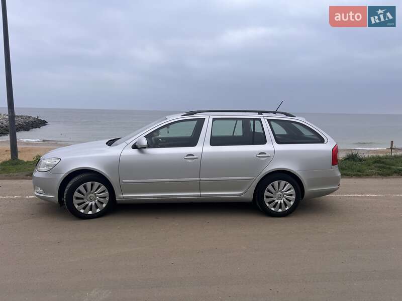 Универсал Skoda Octavia 2012 в Одессе фото 7 Универсал Skoda Octavia 2012 в Одессе