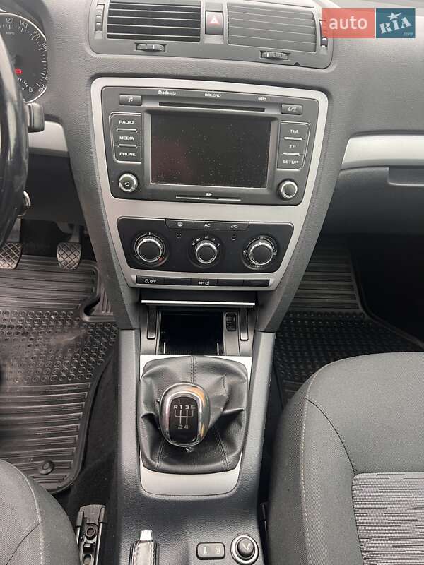 Универсал Skoda Octavia 2012 в Одессе фото 17 Универсал Skoda Octavia 2012 в Одессе