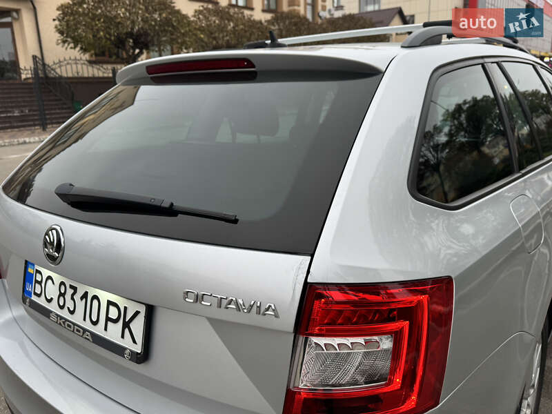 Универсал Skoda Octavia 2016 в Софиевской Борщаговке