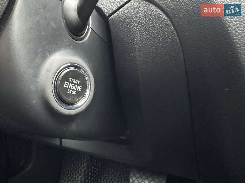 Универсал Skoda Octavia 2016 в Софиевской Борщаговке