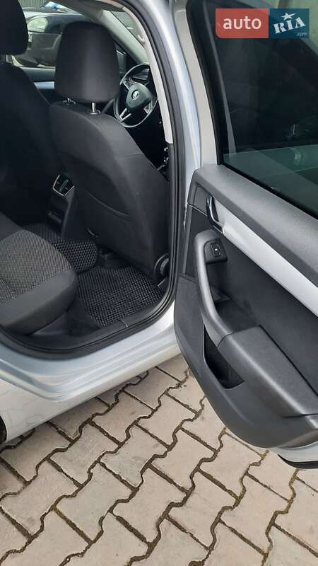 Универсал Skoda Octavia 2017 в Дрогобыче фото 11 Универсал Skoda Octavia 2017 в Дрогобыче