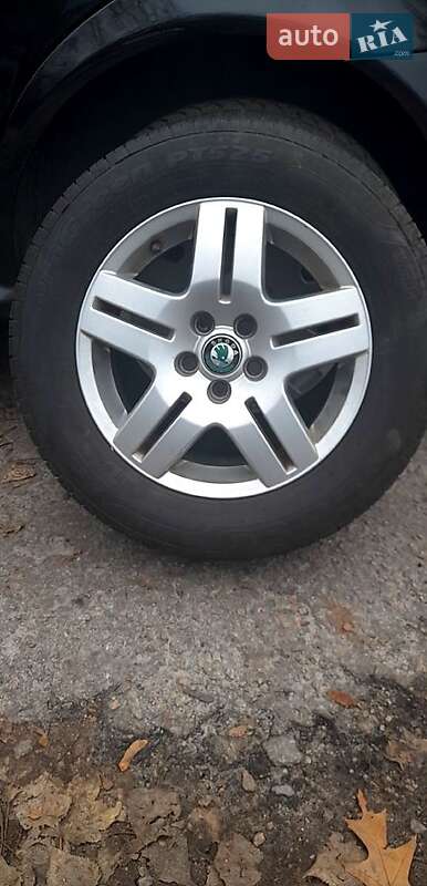 Универсал Skoda Octavia 2006 в Сумах