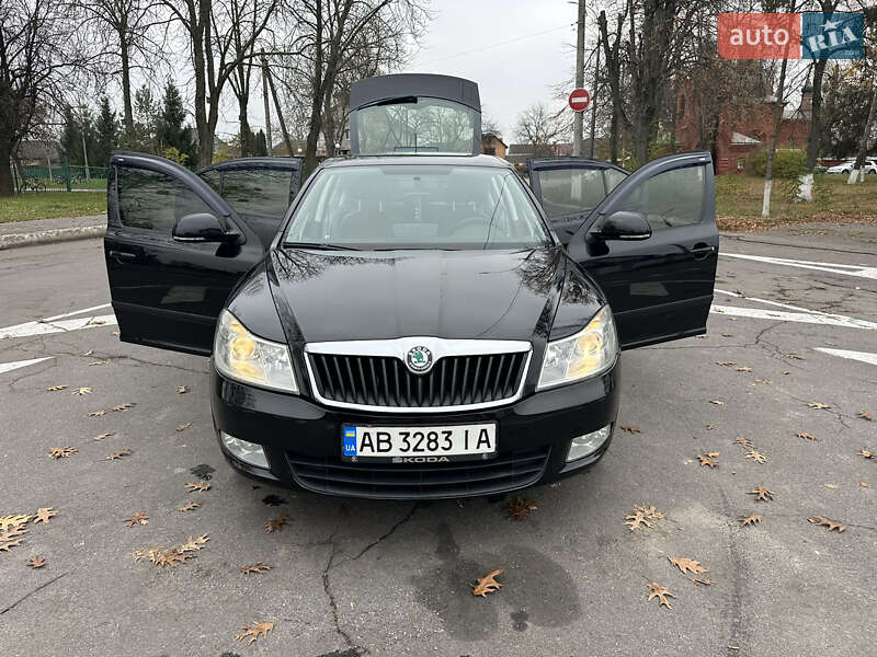 Ліфтбек Skoda Octavia 2012 в Вінниці