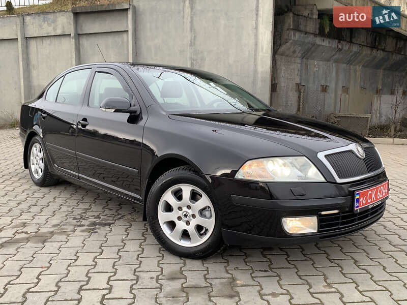 Лифтбек Skoda Octavia 2004 в Дрогобыче