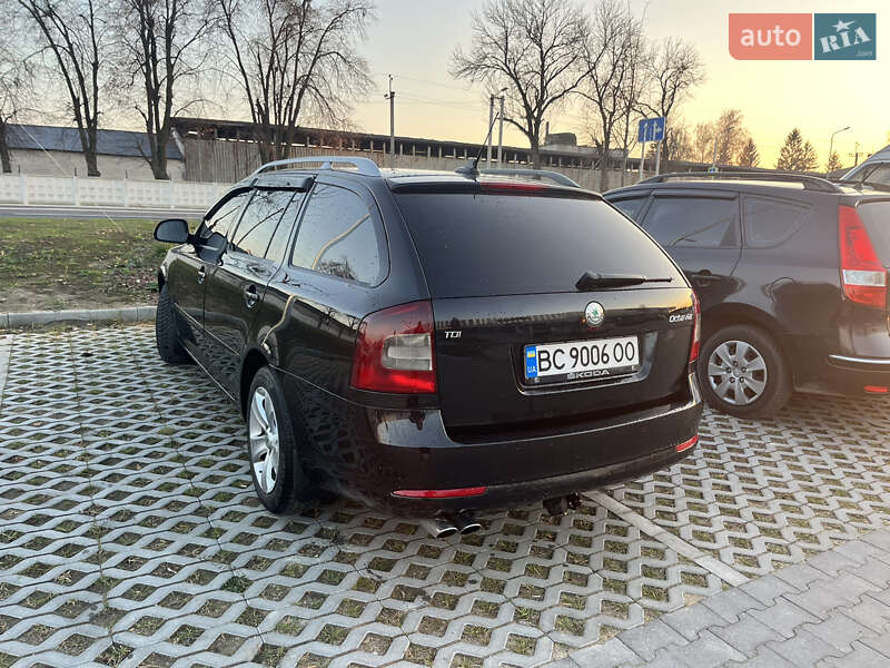 Универсал Skoda Octavia 2008 в Львове