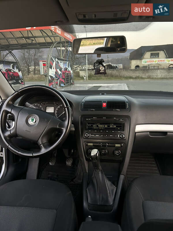 Универсал Skoda Octavia 2008 в Великом Березном