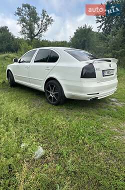 Универсал Skoda Octavia 2012 в Полтаве