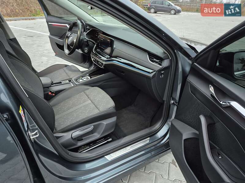 Універсал Skoda Octavia 2021 в Бережанах