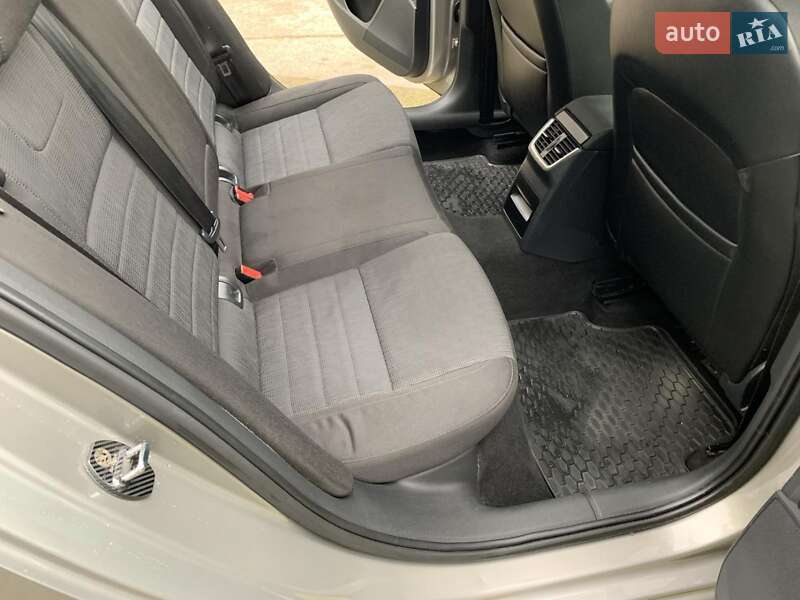 Универсал Skoda Octavia 2013 в Вараше