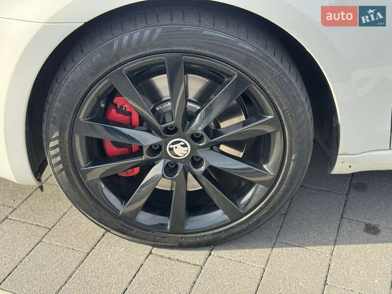 Универсал Skoda Octavia 2013 в Мукачево