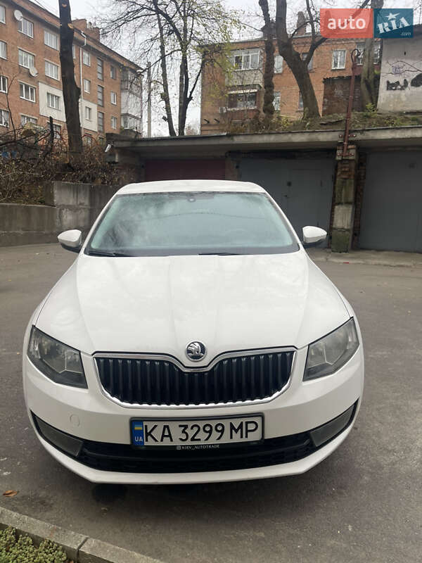 Лифтбек Skoda Octavia 2015 в Хмельницком