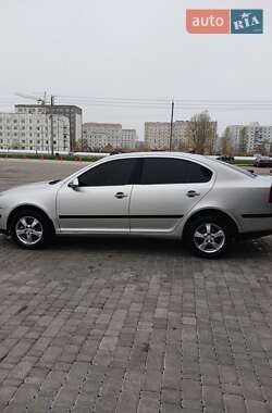 Лифтбек Skoda Octavia 2006 в Нетешине