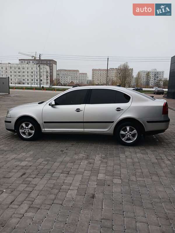 Лифтбек Skoda Octavia 2006 в Нетешине фото 12 Лифтбек Skoda Octavia 2006 в Нетешине