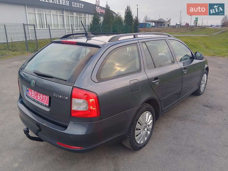 Универсал Skoda Octavia 2011 в Ровно