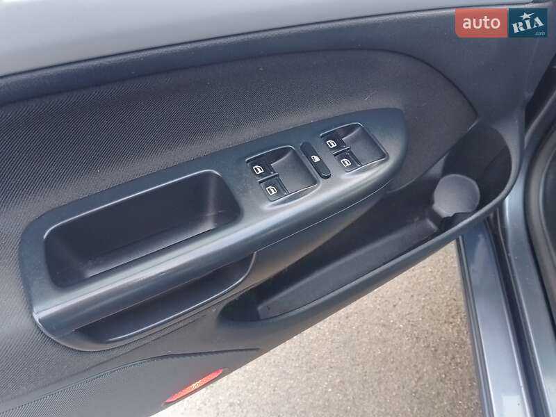 Универсал Skoda Octavia 2011 в Ровно