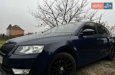 Лифтбек Skoda Octavia 2016 в Киеве