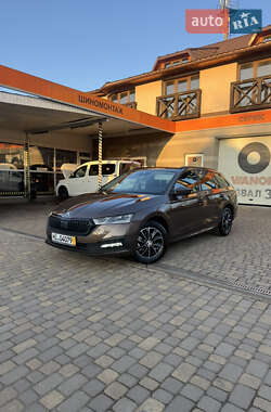 Универсал Skoda Octavia 2020 в Сваляве