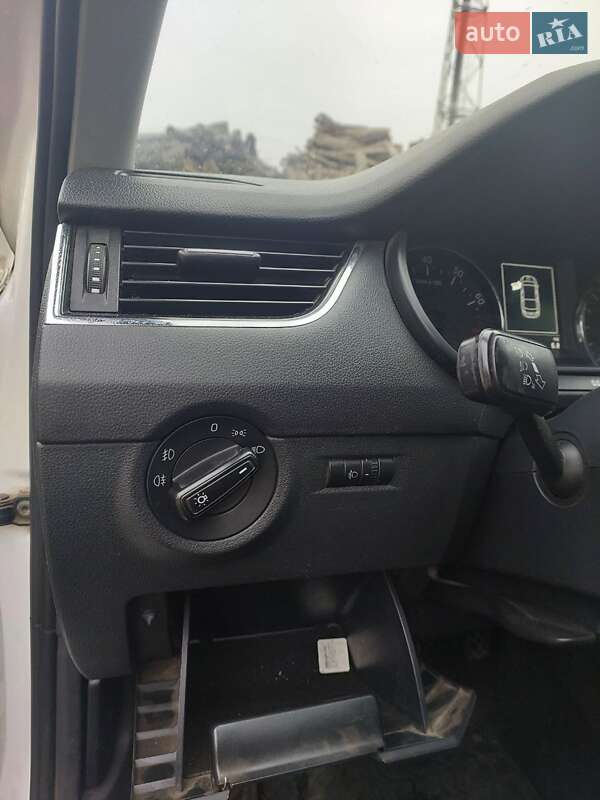 Лифтбек Skoda Octavia 2015 в Василькове