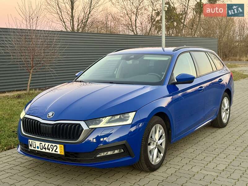 Универсал Skoda Octavia 2020 в Стрые
