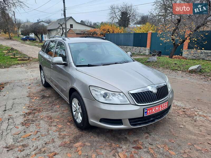 Універсал Skoda Octavia 2009 в Полтаві