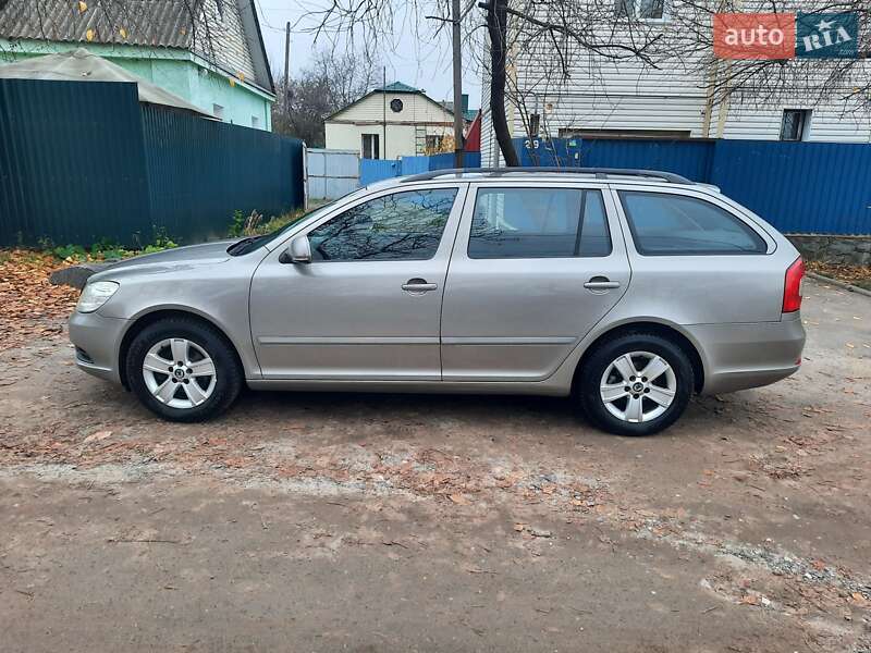 Універсал Skoda Octavia 2009 в Полтаві