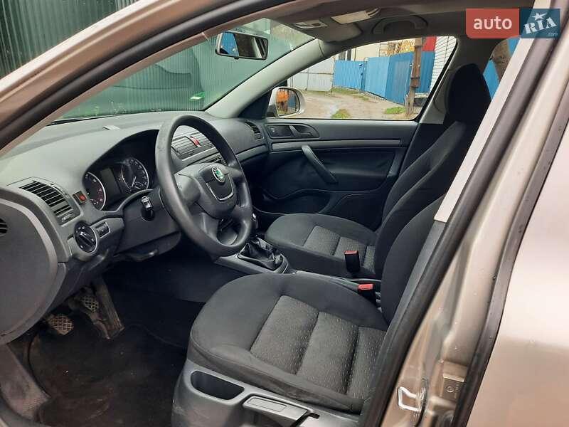 Універсал Skoda Octavia 2009 в Полтаві