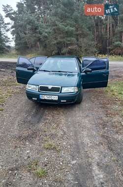 Лифтбек Skoda Octavia 2000 в Лопатине