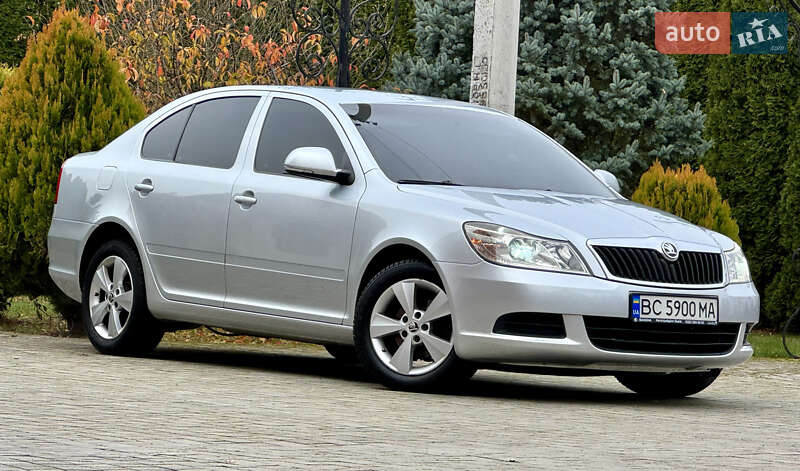 Лифтбек Skoda Octavia 2009 в Самборе