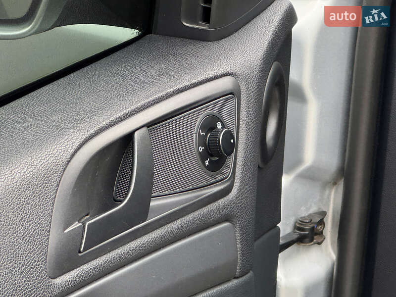 Лифтбек Skoda Octavia 2009 в Самборе