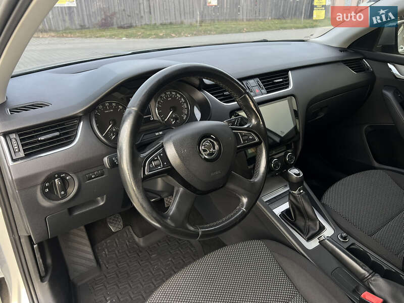 Универсал Skoda Octavia 2014 в Сваляве фото 24 Универсал Skoda Octavia 2014 в Сваляве