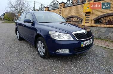 Ліфтбек Skoda Octavia 2012 в Хмільнику