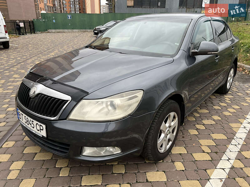 Лифтбек Skoda Octavia 2010 в Виннице
