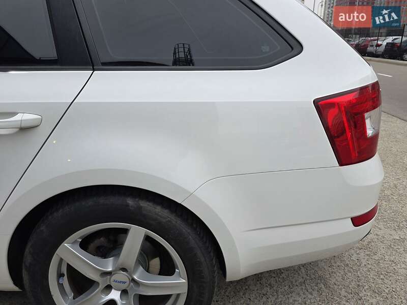 Універсал Skoda Octavia 2013 в Києві фото 24 Універсал Skoda Octavia 2013 в Києві