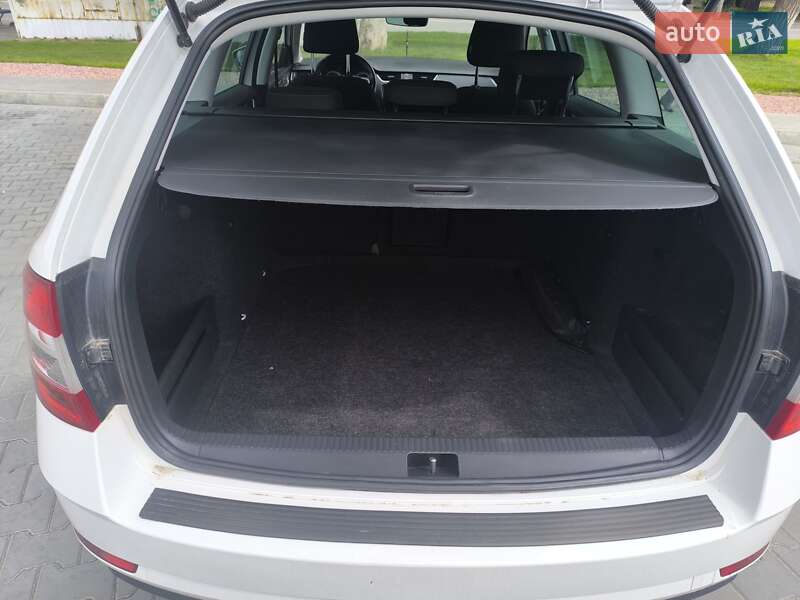 Универсал Skoda Octavia 2020 в Луцке фото 2 Универсал Skoda Octavia 2020 в Луцке
