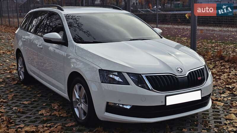 Универсал Skoda Octavia 2017 в Мукачево фото 4 Универсал Skoda Octavia 2017 в Мукачево