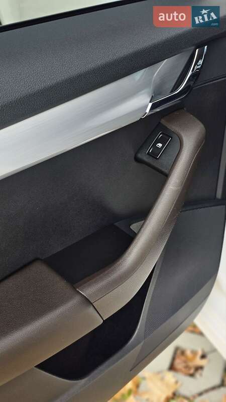 Универсал Skoda Octavia 2017 в Мукачево фото 25 Универсал Skoda Octavia 2017 в Мукачево