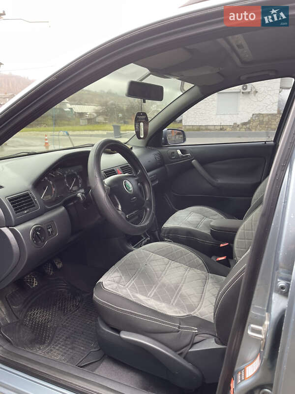 Универсал Skoda Octavia 2003 в Надворной