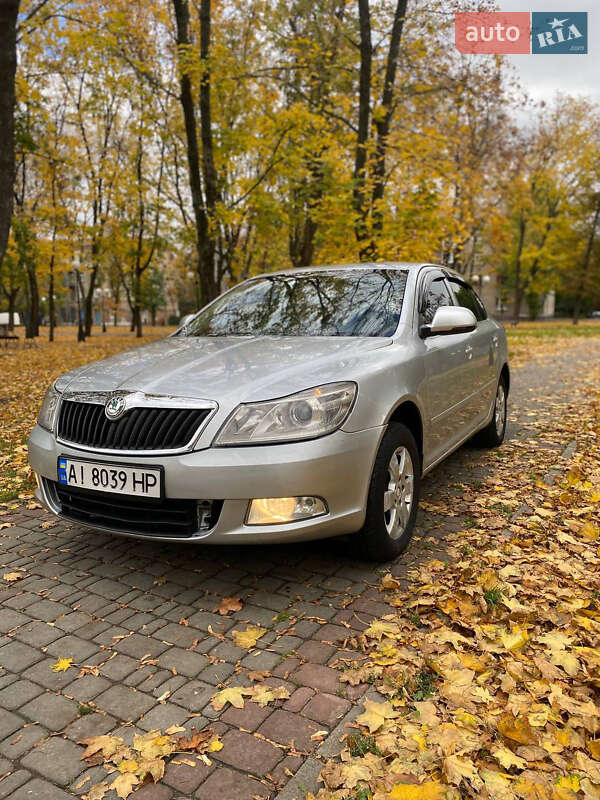 Лифтбек Skoda Octavia 2010 в Харькове фото 2 Лифтбек Skoda Octavia 2010 в Харькове