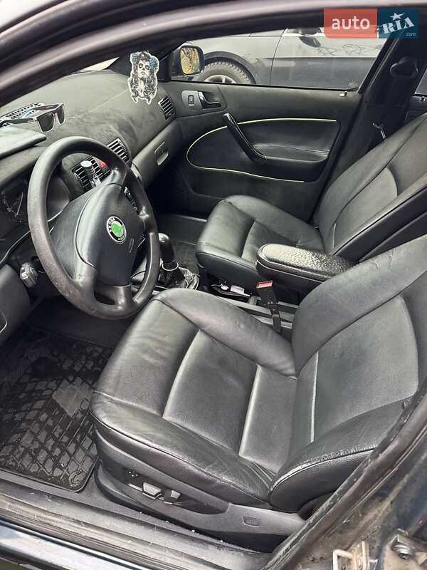 Лифтбек Skoda Octavia 1999 в Киеве фото 5 Лифтбек Skoda Octavia 1999 в Киеве