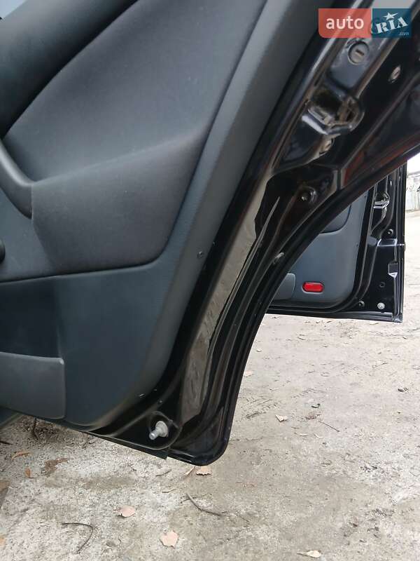 Лифтбек Skoda Octavia 2010 в Святопетровское фото 14 Лифтбек Skoda Octavia 2010 в Святопетровское