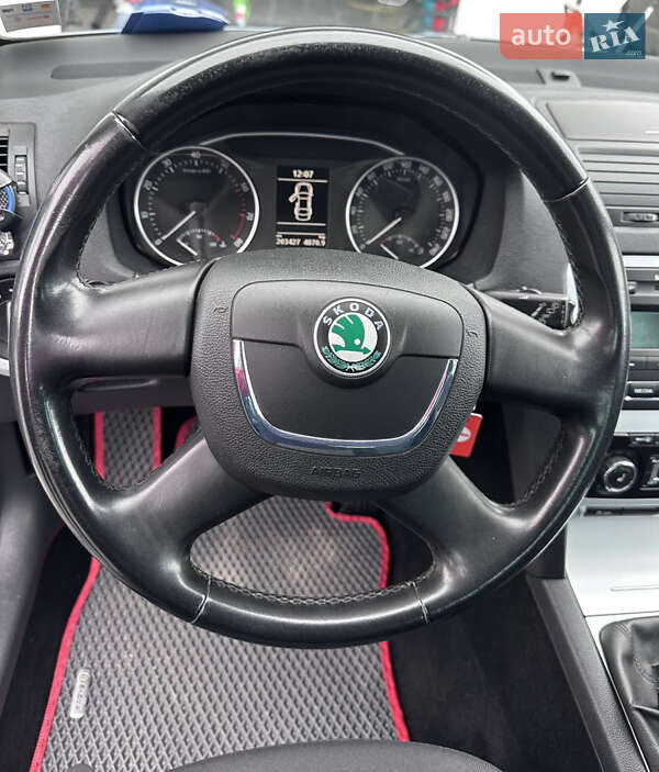 Универсал Skoda Octavia 2010 в Ивано-Франковске