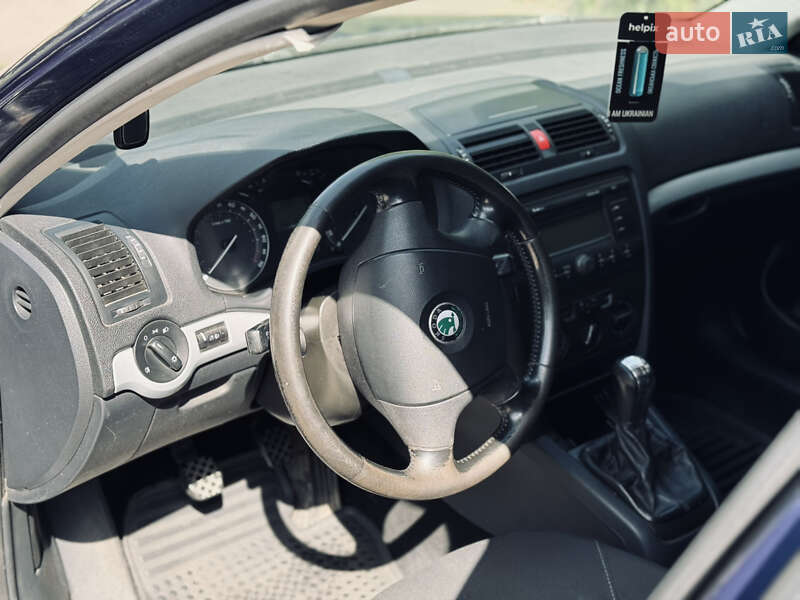 Универсал Skoda Octavia 2007 в Ровно