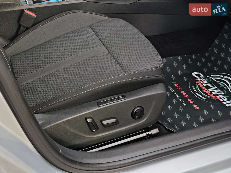 Універсал Skoda Octavia 2020 в Луцьку