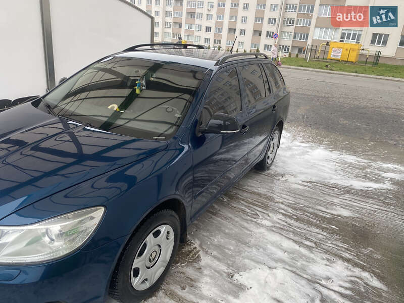 Универсал Skoda Octavia 2011 в Хмельницком фото 2 Универсал Skoda Octavia 2011 в Хмельницком