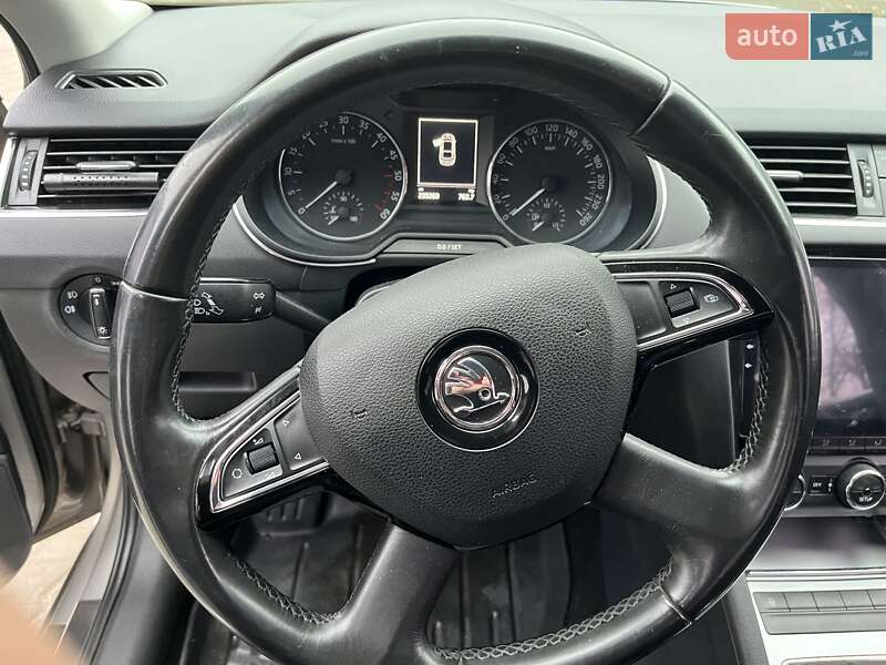 Лифтбек Skoda Octavia 2013 в Киеве