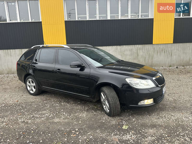 Универсал Skoda Octavia 2012 в Нежине
