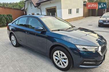 Ліфтбек Skoda Octavia 2020 в Брюховичах